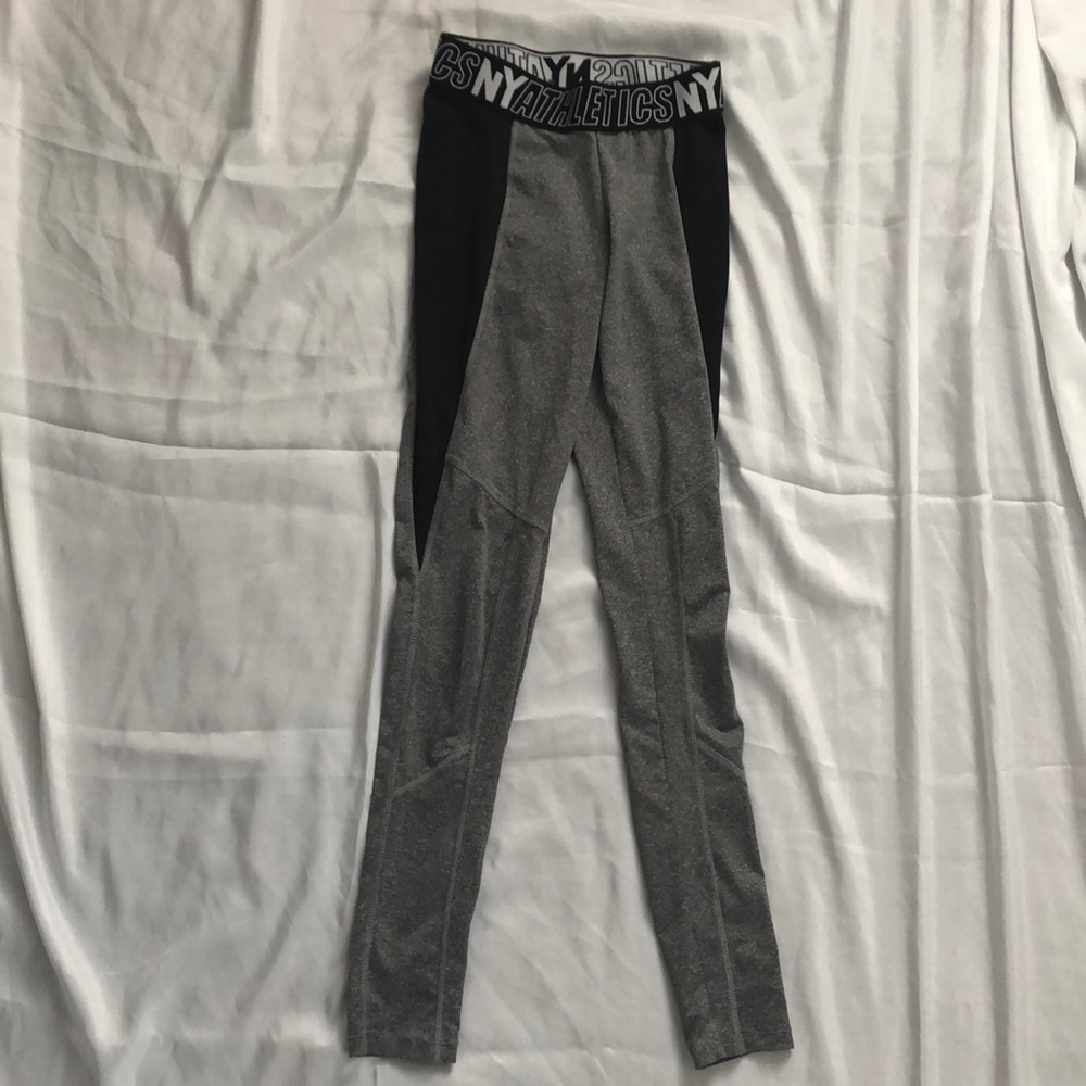 gray sport leggings
